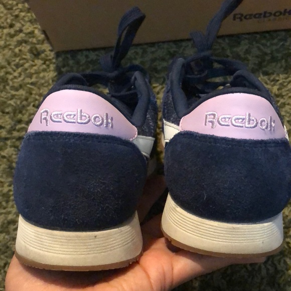 Reebok - Picture 4 of 7